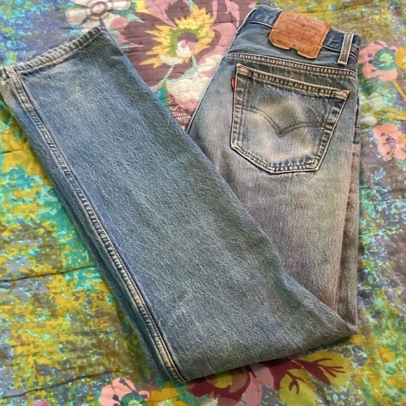 True Vintage Levi’s 501 - Picture 1 of 17